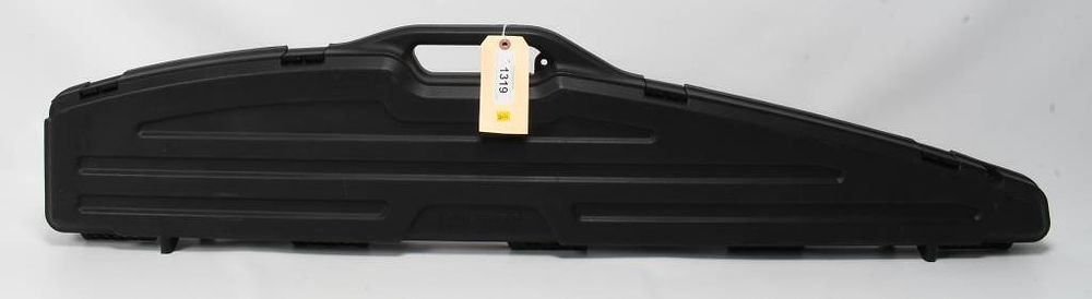 Lot 1319: Gun Guard Scoped Rifle Protective Hardcase