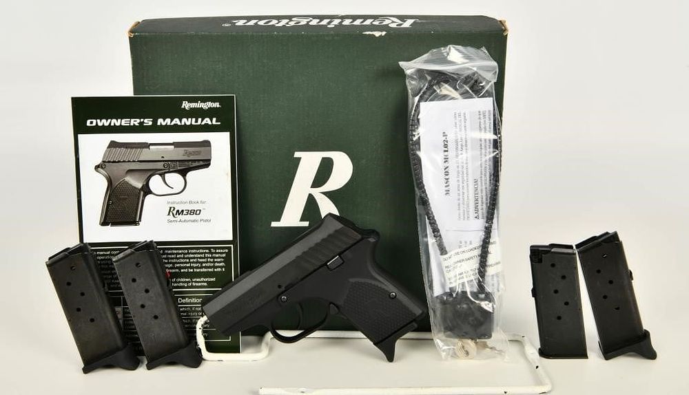 Lot 1392: Remington RM380 Semi Auto Pistol .380 ACP