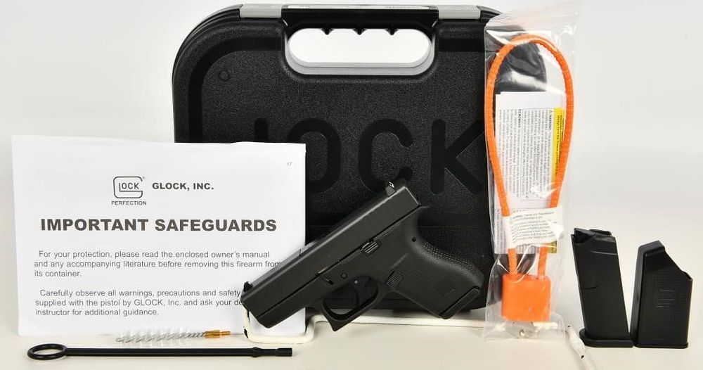 Lot 1434: Glock 42 Conceal Carry Semi Auto .380 Pistol