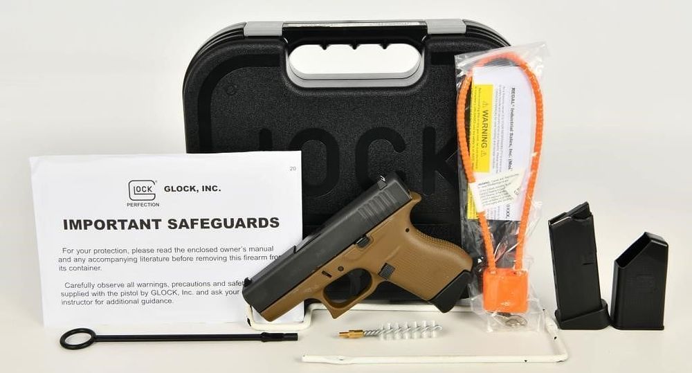 Lot 1464: Brand New GLOCK 43 Semi Auto Pistol 9mm