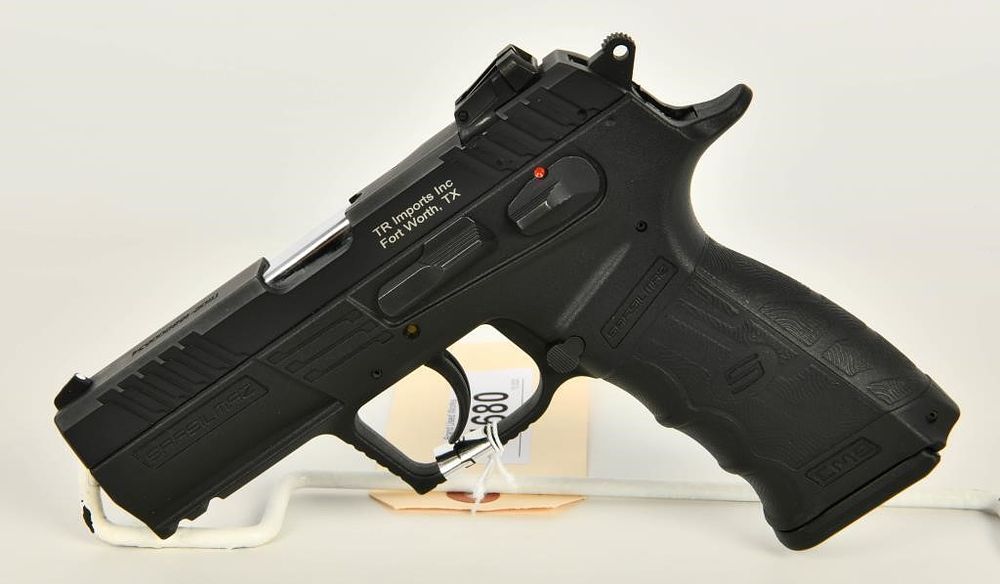 Lot 1680: Sar USA CM9 Semi Auto Pistol 9mm Luger 3.8"