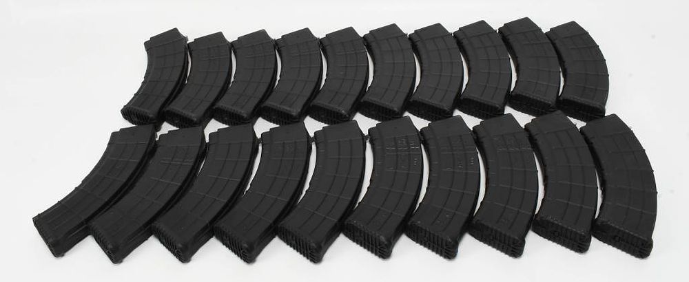 Lot 1697: 20 New AC Unity AK-47 30 Round Magazines