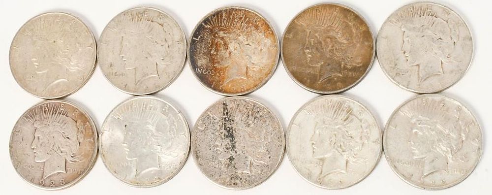 Lot 97: 10 Liberty Silver Peace Dollar Coins