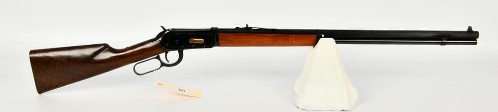 Lot 99: Winchester Model 94 Classic Commemorative .30-30