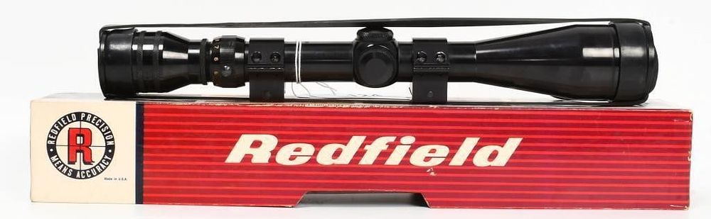 Lot 124: Redfield 1" Tube 3x-9x Riflescope