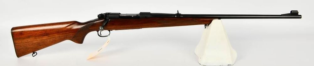Lot 580: Pre-64 Winchester Model 70 Rifle .257 Roberts