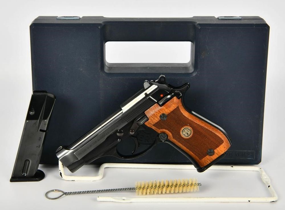 Lot 636: Mint Beretta Model 84BB Cheetah Semi Auto Pistol