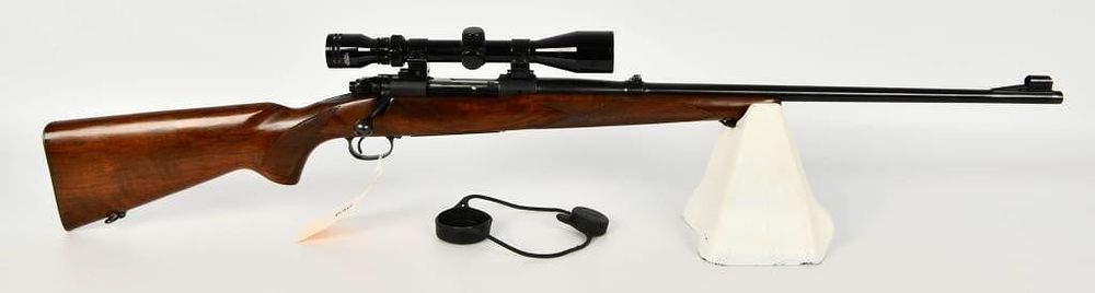 Lot 640: Pre-64 Winchester Model 70 Rifle .270 Win