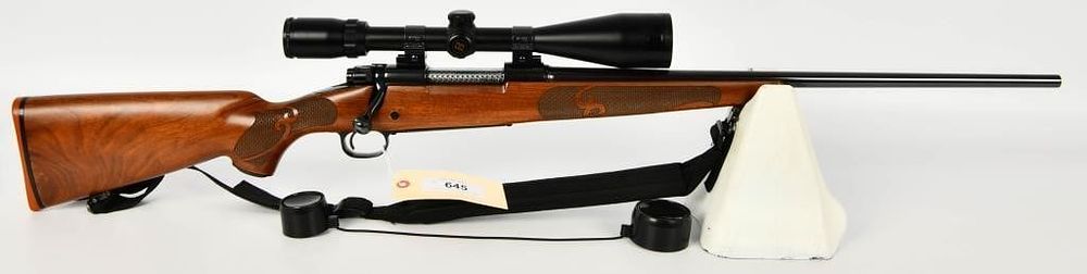 Lot 645: Winchester Deluxe Model 70 XTR Sporter .270 Win