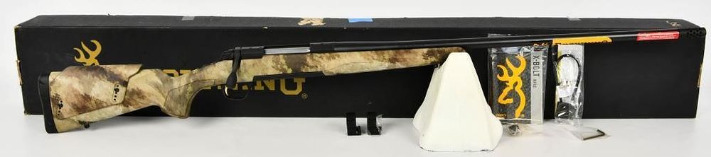 Lot 1054: Browning X-bolt Western Hunter Long Range .28 Nos