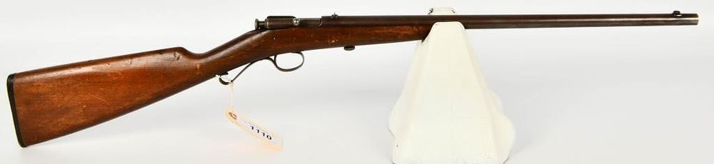 Lot 1110: Winchester Model 1902 Single Shot Rifle .22 S & L