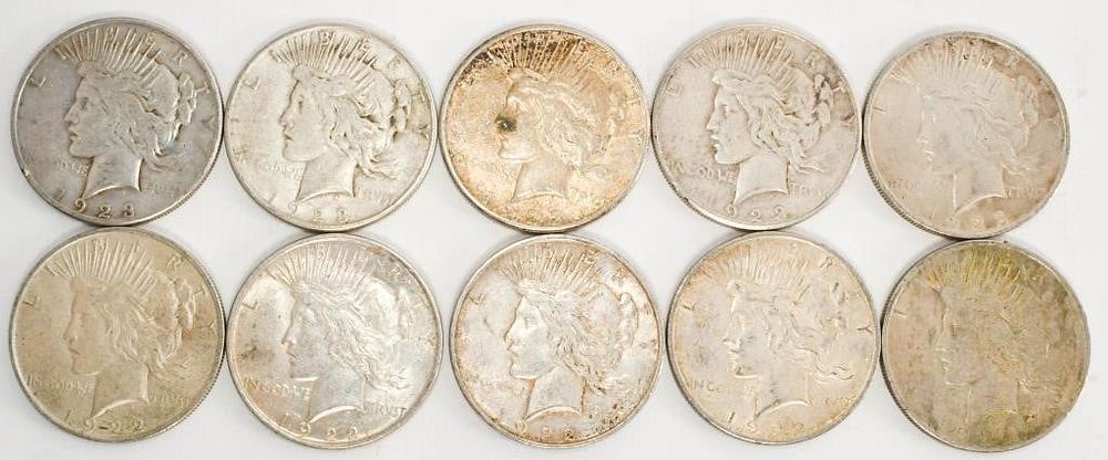 Lot 1186: 10 Liberty Silver Peace Dollar Coins