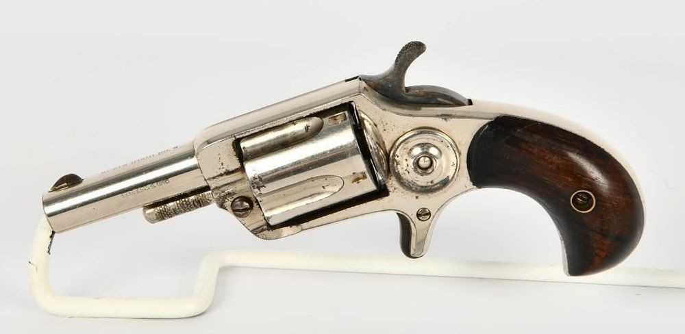 Lot 1228: Antique Robin Hood No. 3 Revolver .32 RF