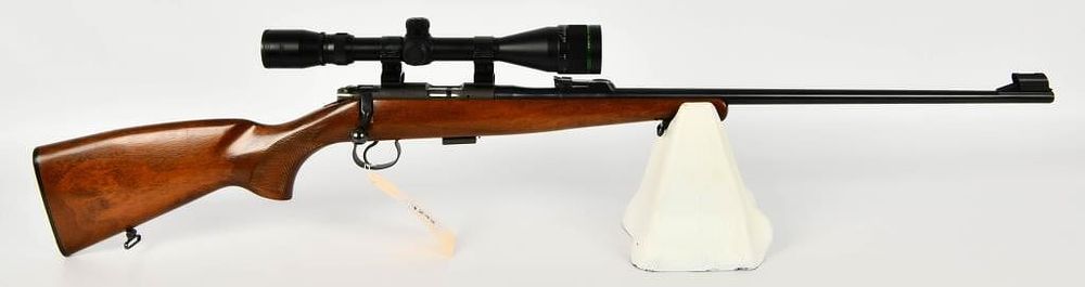 Lot 1242: CZ 452-2E ZKM Lux Bolt Action Rifle .22 LR