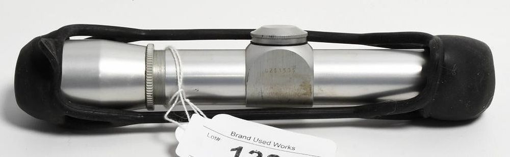 Lot 1333: Leupold M8-2X Extended ER Handgun Scope