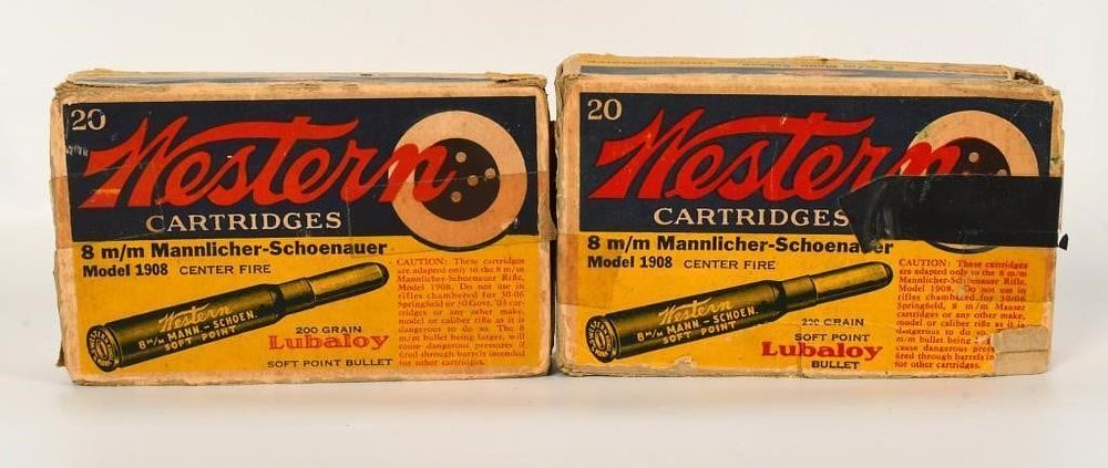 Lot 1421: Collector Boxes of Western 8mm
