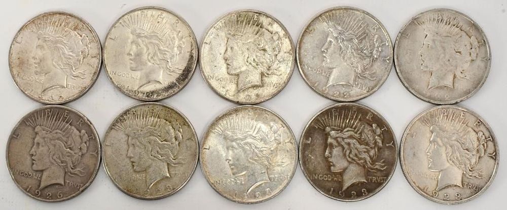 Lot 1426: 10 Liberty Silver Peace Dollar Coins