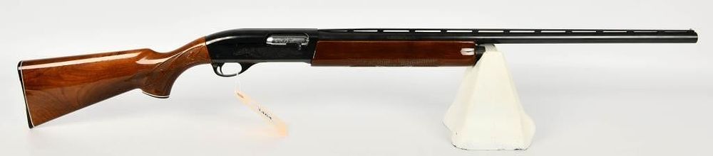 Lot 1464: Remington Model 1100 Deluxe Shotgun 12 Gauge