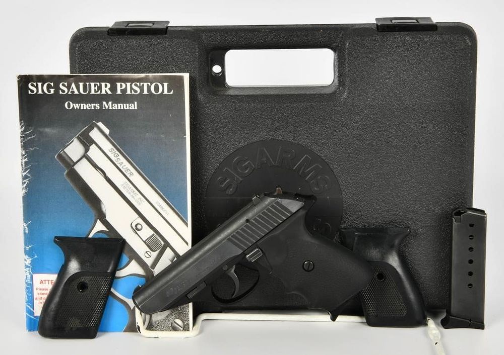 Lot 1575: Sig Sauer P230 Semi Auto Pistol .380 ACP Germany