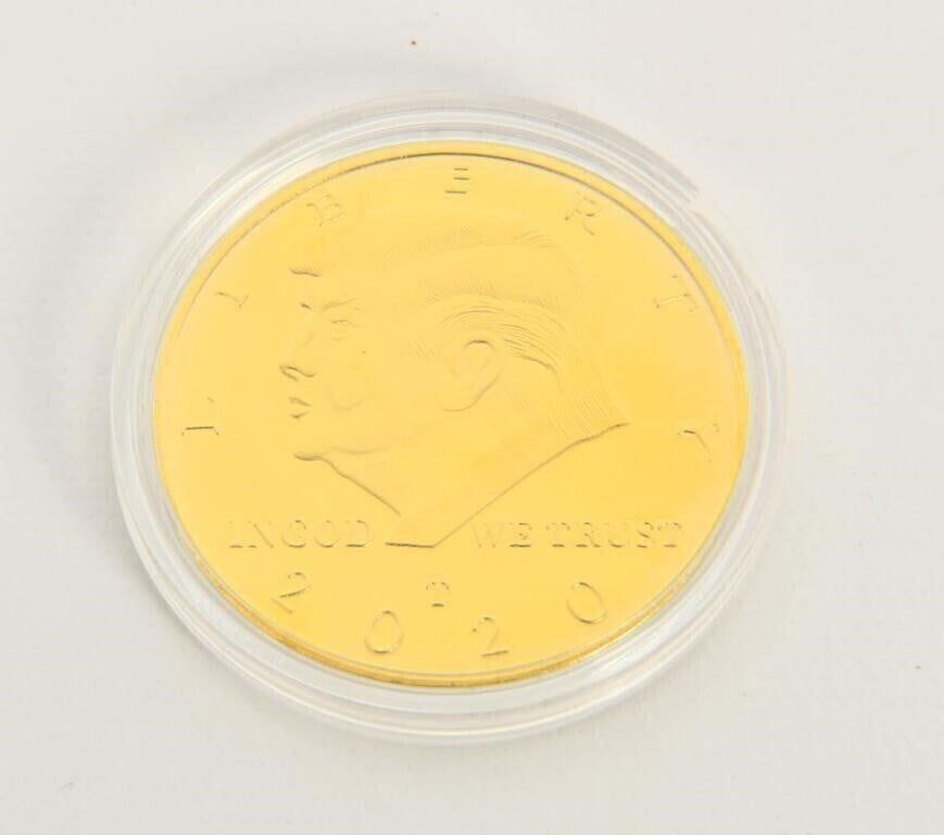 Lot 1606: 2020 President Trump Commemorative Coin