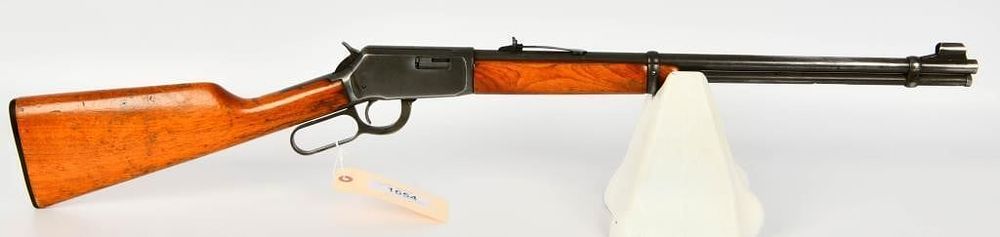 Lot 1654: Winchester 9422M Lever Action .22 Magnum Rifle