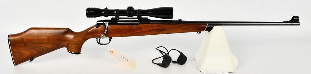 Lot 1678: New Modern Carl Gustaf Grade II Rifle .270 Win