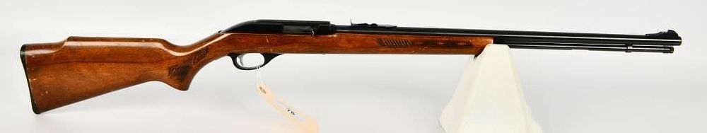 Lot 78: Marlin Glenfield Model 60 Semi Auto Rifle .22 LR