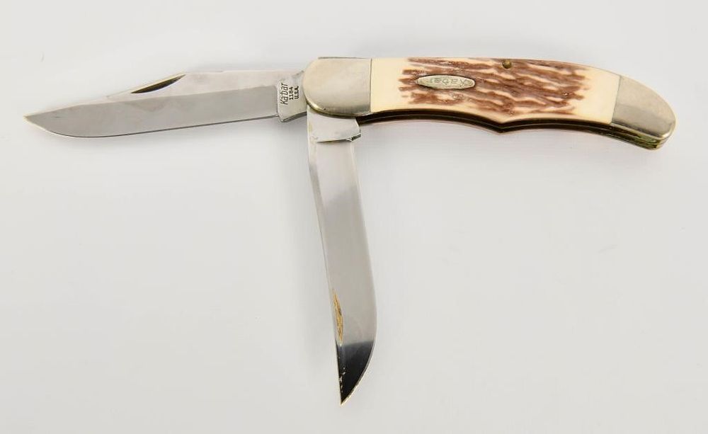 Lot 149: Ka-Bar Model 1184 Folding two blade Pocket knife