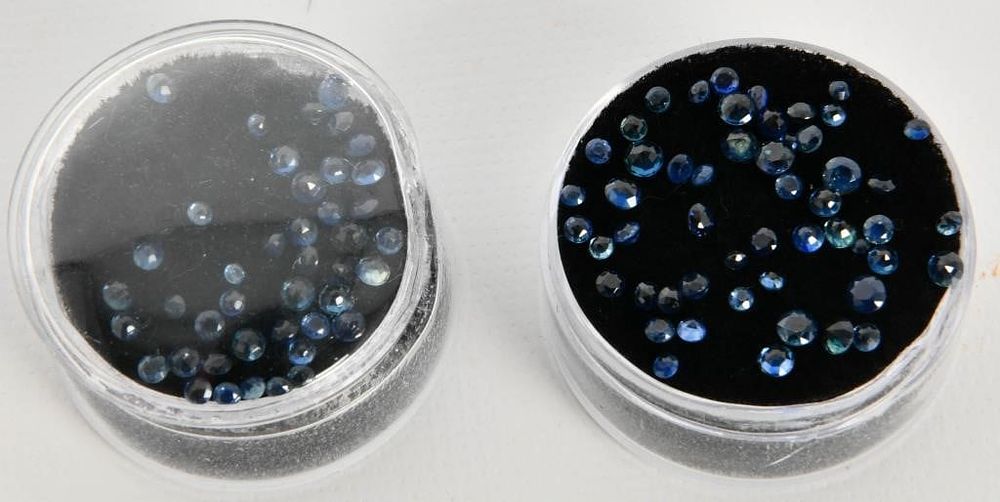Lot 431: Lot of 1mm Blue Sapphire Round Stones