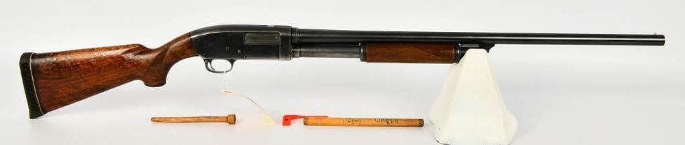 Lot 642: Wards Western Field Model 60 -SB620-A 12 Gauge