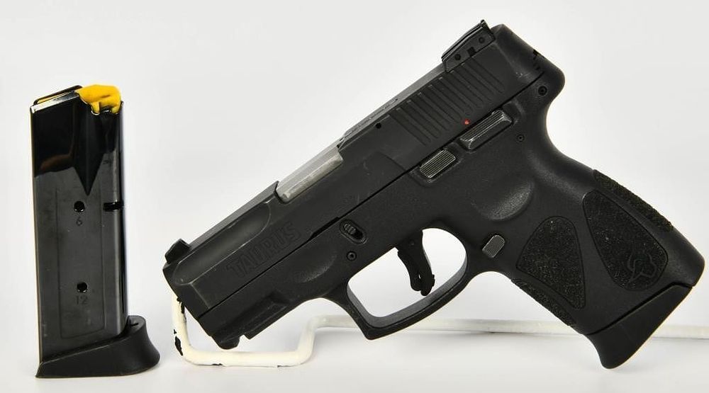 Lot 1075: Taurus G2c Semi Auto Pistol 9MM