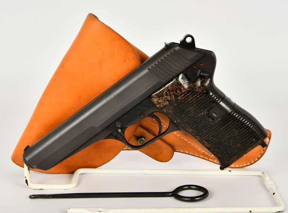 Lot 1134: CZ vz 52 Ceská Zbrojovka vzor 52 Semi Auto Pistol