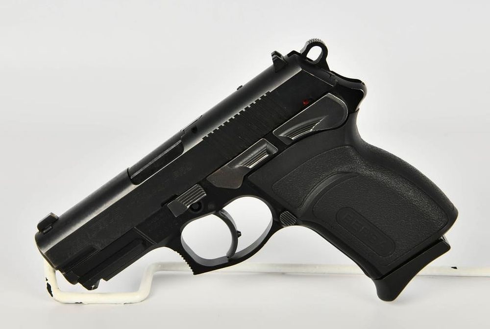 Lot 1236: Bersa Thunder 45 Ultra Compact Pro Pistol .45 ACP