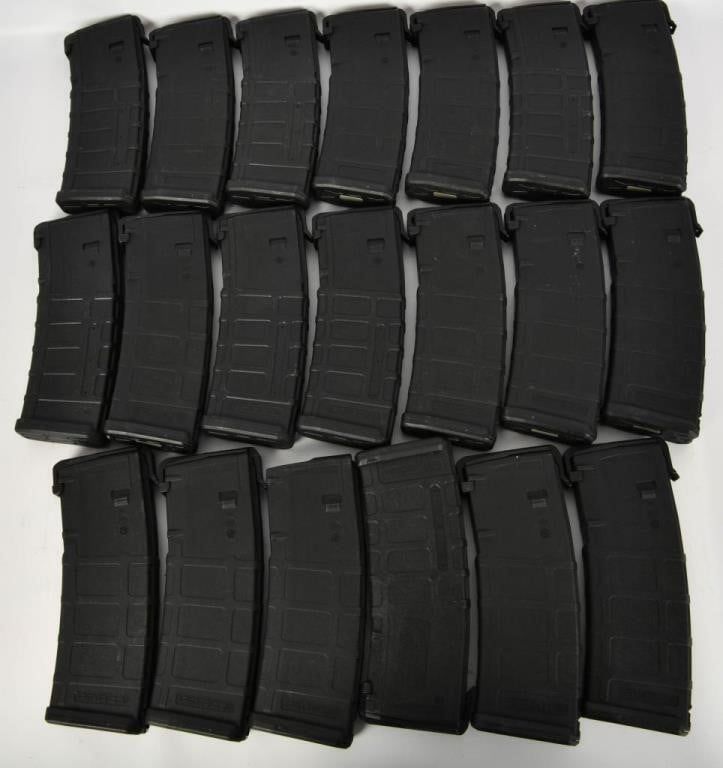 Lot 1271: 20 Pmag 30 Round 5.56x45 Polymer Magazines