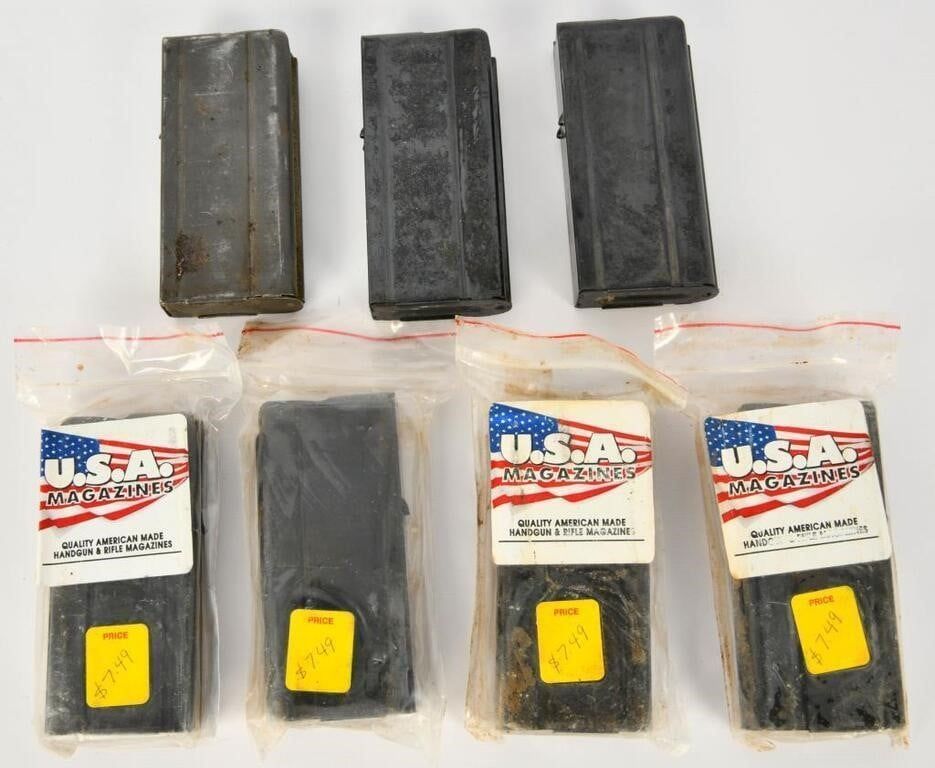 Lot 1313: 7 15 Round M1 Carbine Metal Magazines