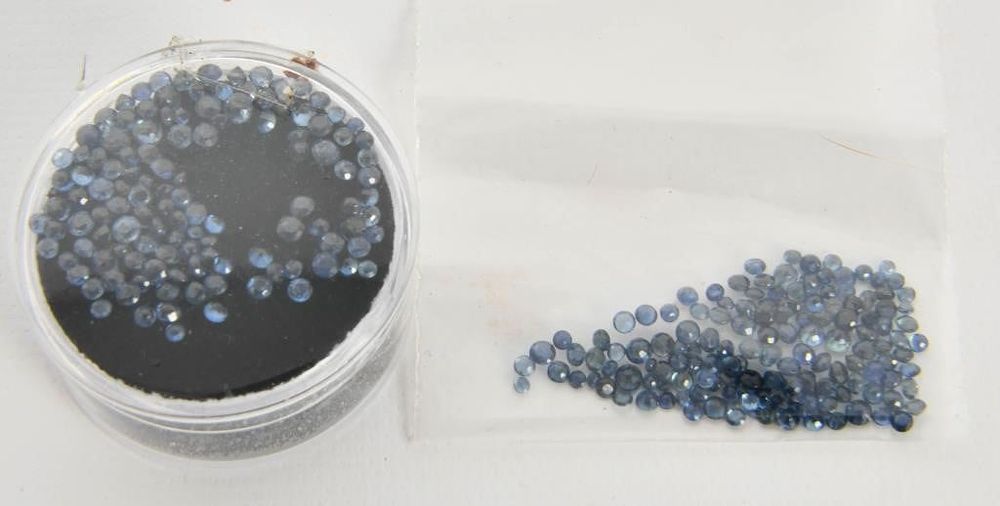 Lot 1340: Lot of 1mm Blue Sapphire Round Stones