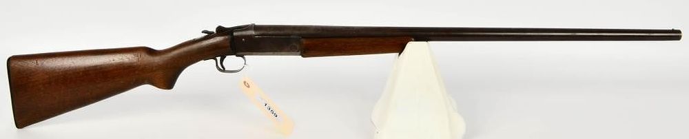 Lot 1359: Winchester Model 37 Single Shot Shotgun 16 Gauge