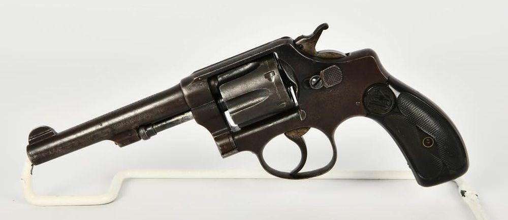Lot 1374: Smith & Wesson Hand Ejector Model .32 Long