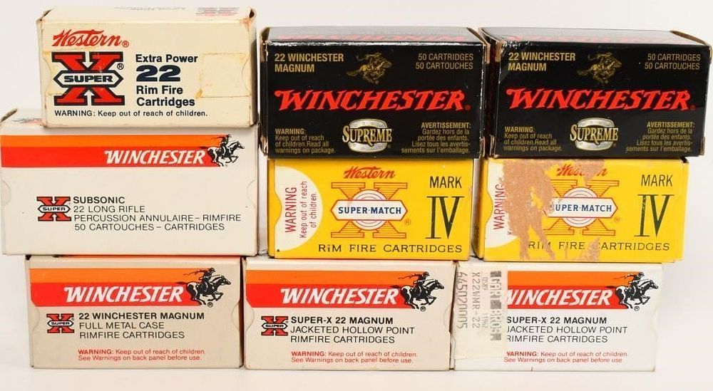 Lot 1405: approx 450 rds of various .22 ammo