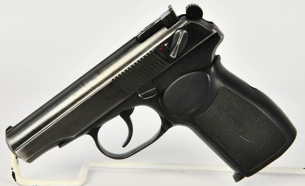 Lot 1435: Russian Izhevsk IZH-70 Makarov .380  ACP Semi Auto