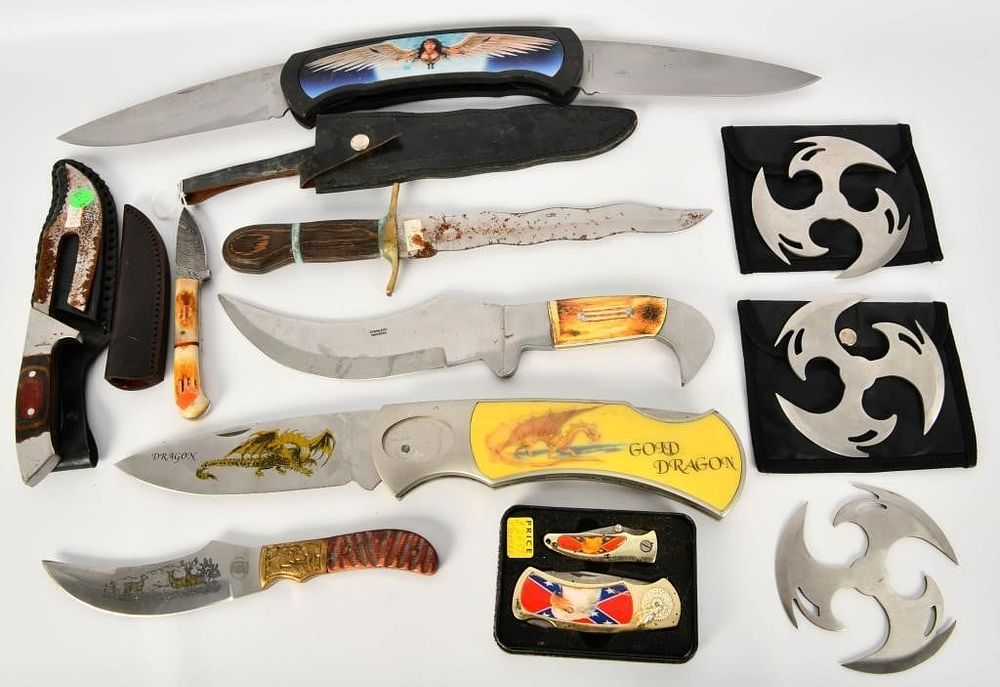 Lot 1682: Large Lot Various Style Fixed Blade & Folding