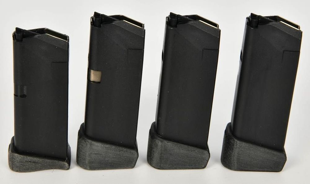 Lot 1691: 4 Glock 26 10 Round Polymer Magazines