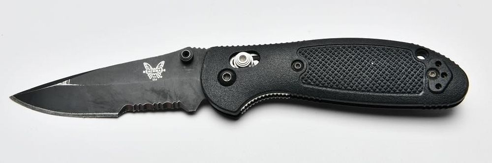 Lot 308: Benchmade 556 Folding Pocket Knife