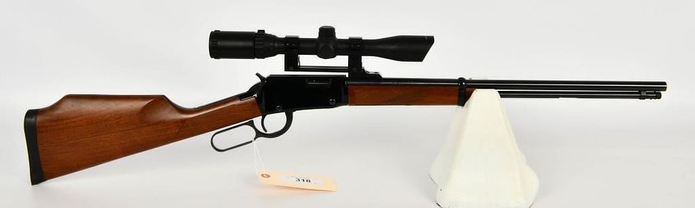 Lot 318: Henry Varmint Express Lever Action .17 HMR