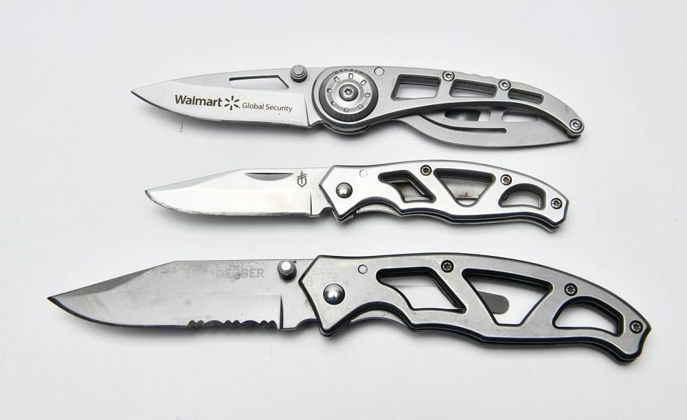Lot 398: Lot of Three Gerber Folding Knives