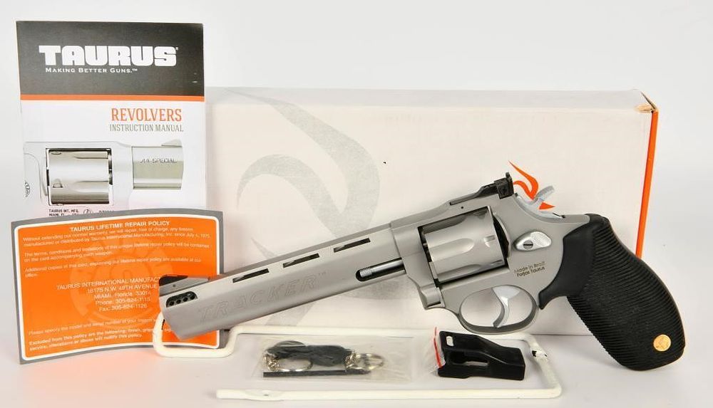 Lot 459: Taurus M627 Tracker 7RD .357 MAG 6.5" BBL