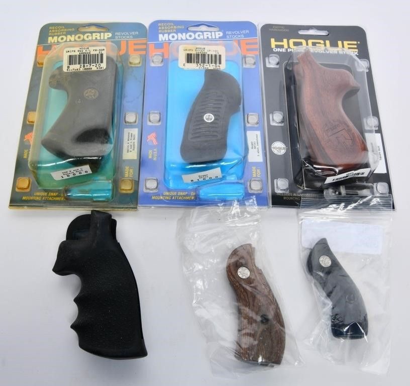 Lot 572: 2 Sets Of Various Size Handgun Grips