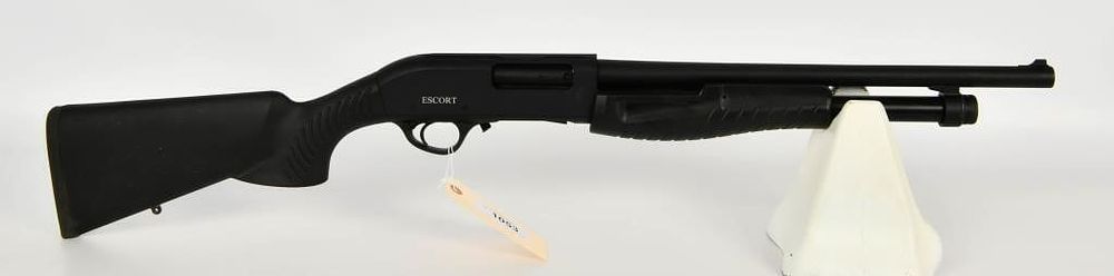 Lot 1053: Escort Slugger Defense Pump Shotgun 12 Gauge