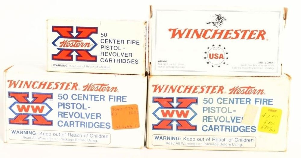 Lot 1084: 174 Rounds Of Winchester .32 ACP Ammunition