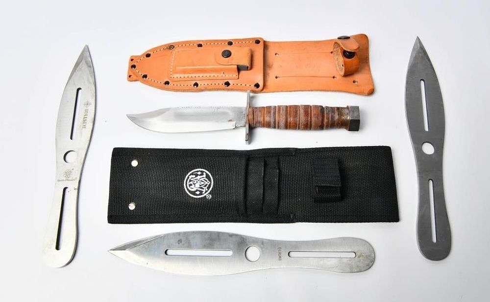 Lot 1199: Camillus Fighting Knife and S&W Throwning Knives